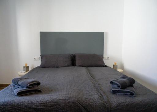 Newly Renovated 2 Bedroom Beachfront House Sitio de Calahonda Bagian luar foto